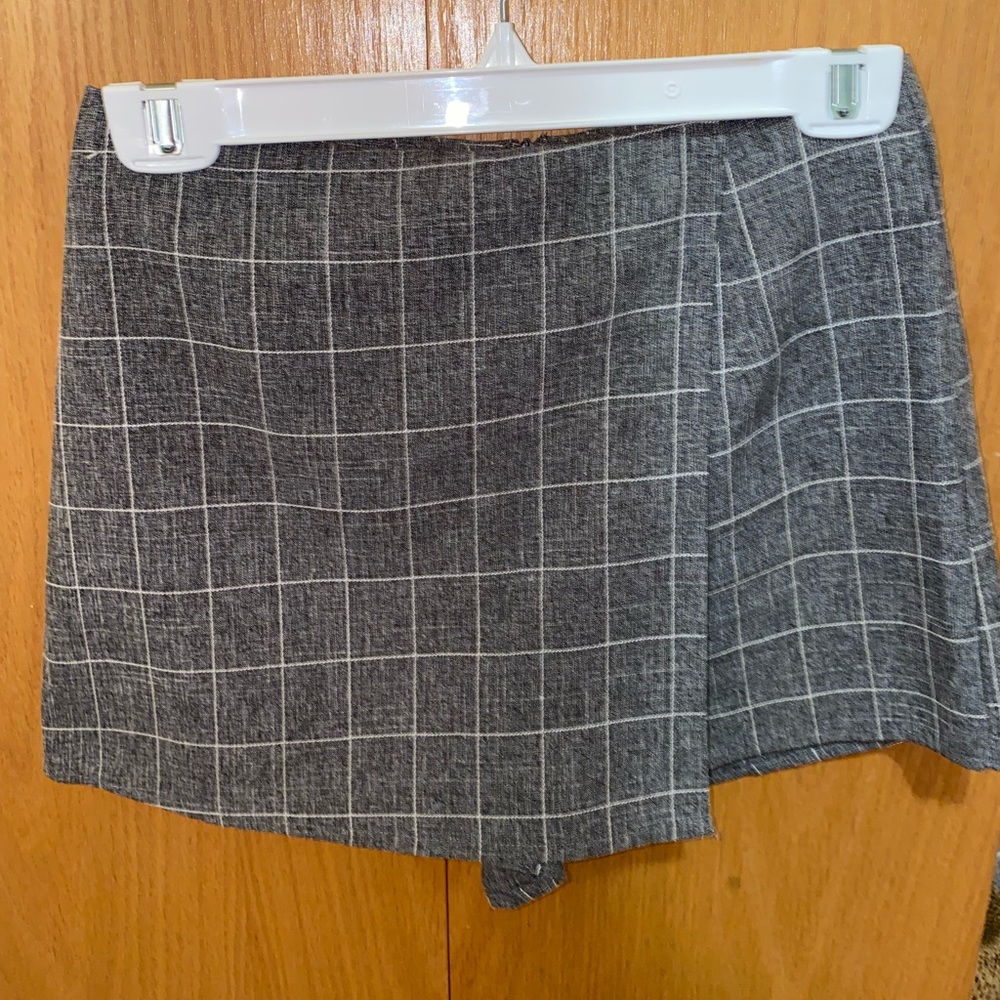 Skort